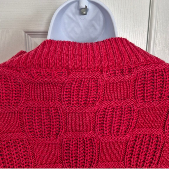 Vintage red knit cardigan gold pearl buttons womens XS - Picture 7 of 10